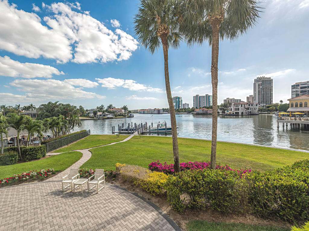 Annie Hagstroom Naples FL Condos for Sale on the Waterfront